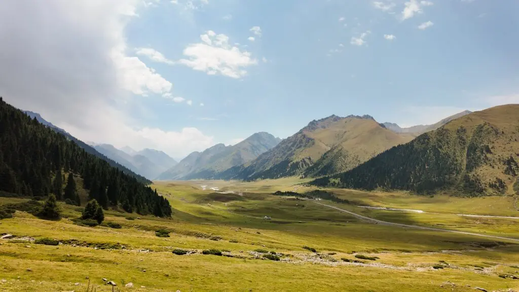 Kyrgyzstan Trail Hiking